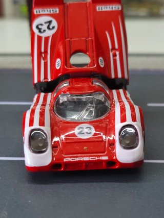 Majorette Porsche 917K Rojo Blanco