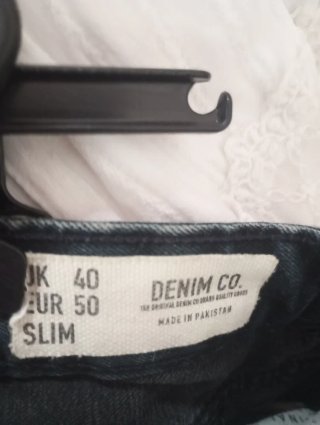 Pantalón vaquero hombre T.50