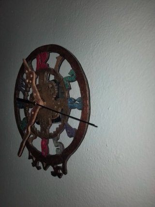 Reloj de pared decorativo hecho por mi