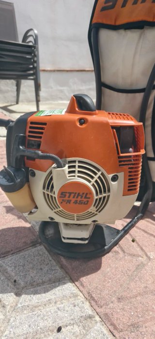 Desbrozadora Stihl FR450
