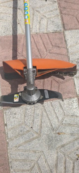 Desbrozadora Stihl FR450