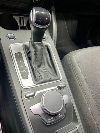 Audi Q2 Adrenalin 30 TDI 85kW (116CV) S tronic