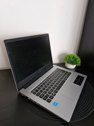 Acer Aspire 1 - Como nuevo