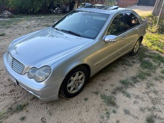 Mercedes-Benz Clase C 220cdi
