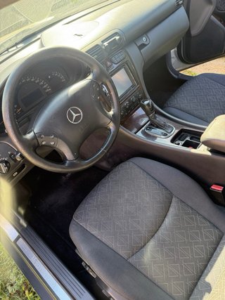 Mercedes-Benz Clase C 220cdi