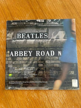 Tocadiscos Crosley + Vinilo Beatles - Abbey Road