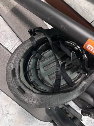 2 Patinetes Eléctricos + Cascos