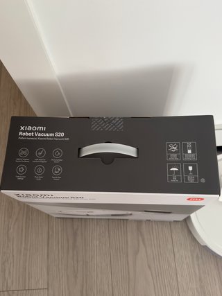 Robot Aspirador Xiaomi con Caja