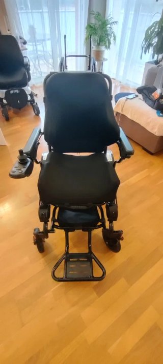 Silla de ruedas eléctrica modelo SPA