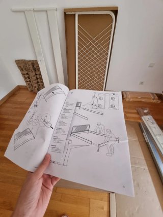 Estructura Cama + Colchón IKEA 140x200