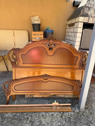 Cabecero de madera rústico