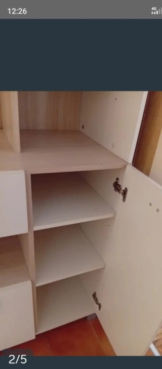 Mueble auxiliar blanco y beige