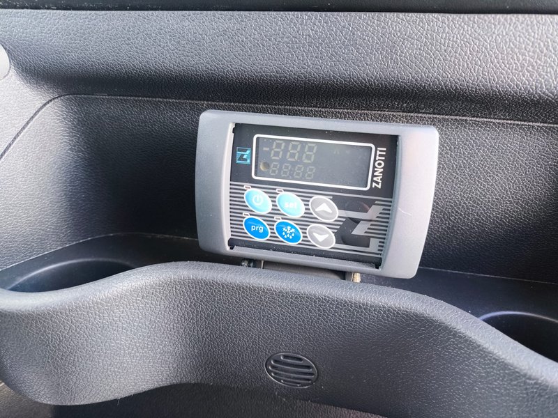 Opel Movano 2019, foto 13