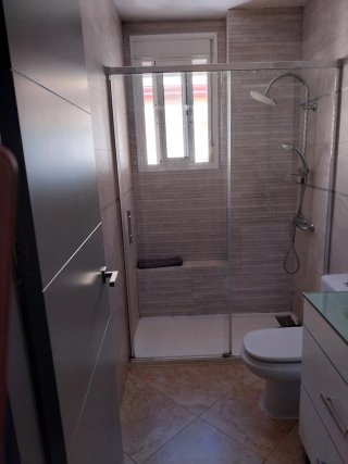 Se vende o cambia  piso duplex pagando diferencia