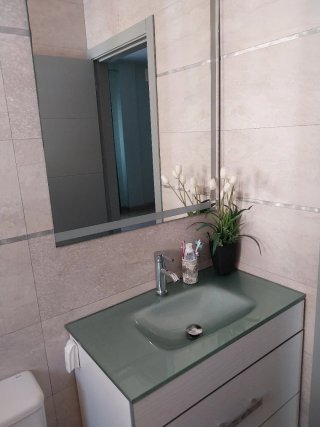Se vende o cambia  piso duplex pagando diferencia