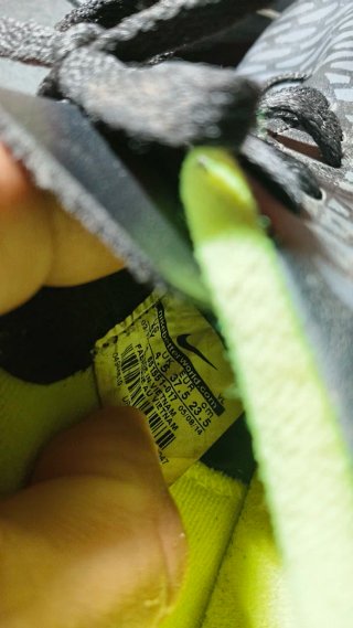 Nike Magista