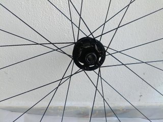 Ruedas carbono Bontrager Kovee Elite 30