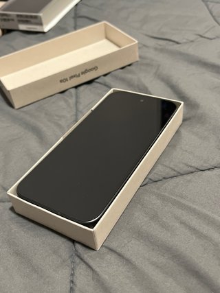 Google Pixel 10a Negro - Nuevo y sin usar
