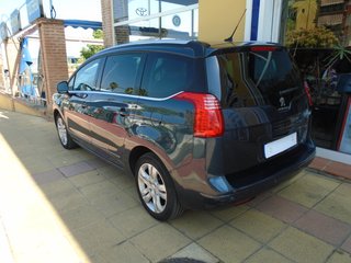 PEUGEOT 5008 1.6 THP 165CV ALLURE AUTOMATICO 7 PLZ