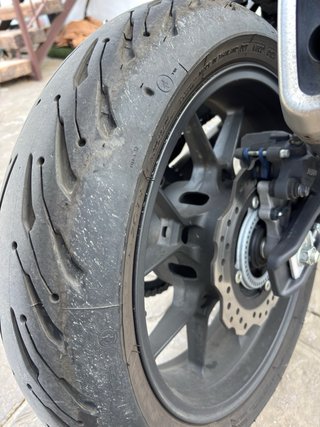 HONDA CB750 HORNET 2023 – GARANTÍA OFICIAL