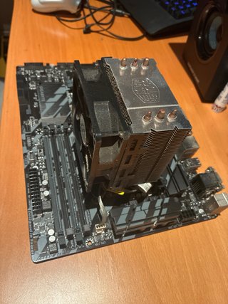 Placa Base Gigabyte Z370 HDP + I3-8350K