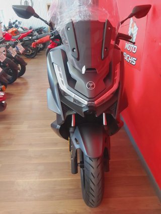 VOGE SR3 125 Scooter Nueva KM