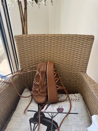 Sandalias Scalpers plataforma marrón del 38