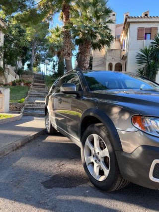 Volvo XC70 2009