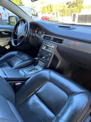 Volvo XC70 2009