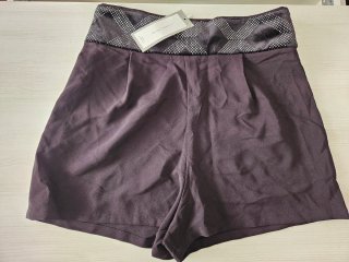 Pantalón negro nuevo