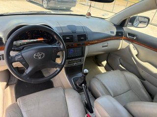 Toyota Avensis 2006