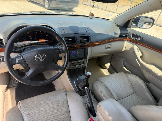 Toyota Avensis 2006