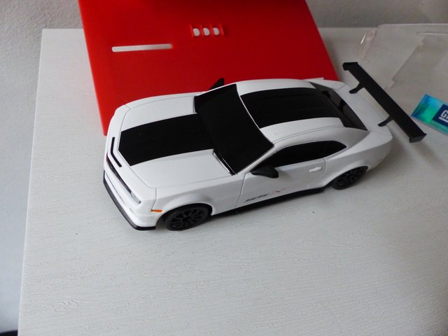 CHEVROLETTE CAMARO  SCALEXTRIC (55034) CON CAJA