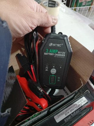 Cargador Batería Coche/Moto HTRC ULTIMATE