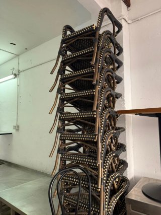 Sillas de exterior apilables