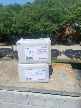 2 Cajas Estancas Legrand 10x15