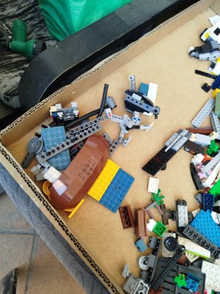 LEGO VARIOS 15Eur KG