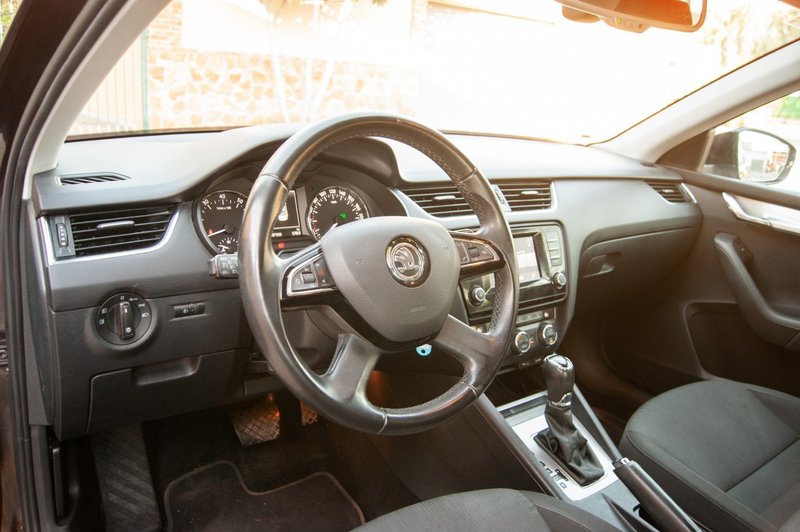 Škoda Octavia 1.4 TSI Elegance 2015, foto 13