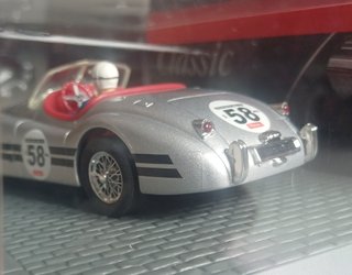 NINCO Jaguar XK-120 Silver