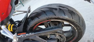 Honda CBR 650 R Roja y Negra