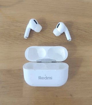 Auriculares Inalámbricos Redmi Blancos + Caja