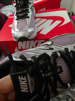 Zapatillas Nike Air Max Negras y Plateadas