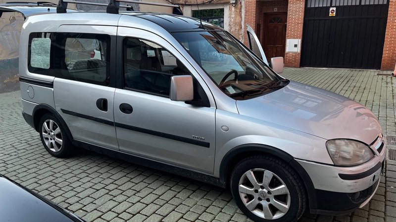 Opel Combo 2007 - foto 1