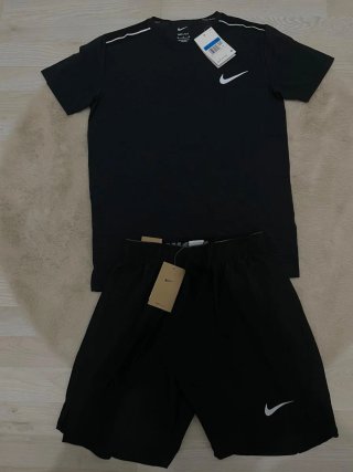 Conjunto Deportivo Nike Negro