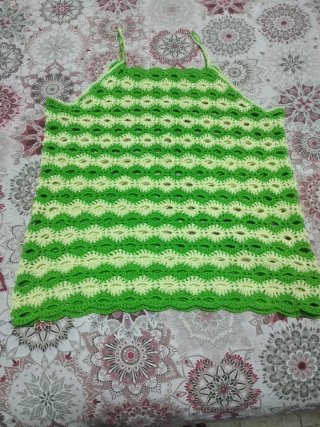 Top crochet hecho a mano