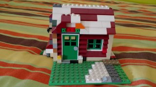 Legos varios modelos. Precio en el anuncio.