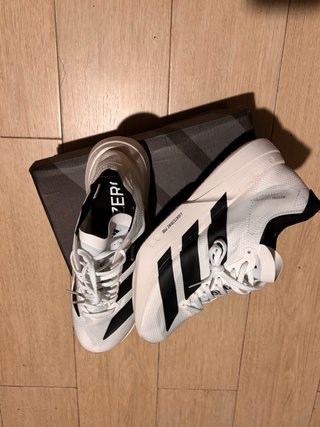 Adidas Adios Pro 4 Blancas y Negras