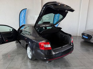 Skoda Octavia 2.0 TSI 220cv DSG RS
