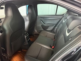 Skoda Octavia 2.0 TSI 220cv DSG RS
