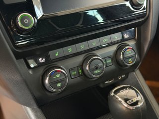 Skoda Octavia 2.0 TSI 220cv DSG RS